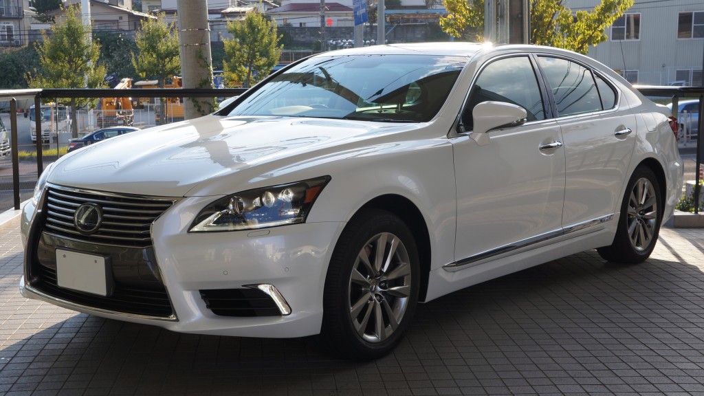 Lexus LS600h